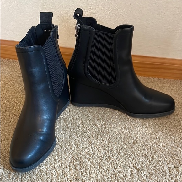 Blowfish Malibu Shoes - Blowfish Malibu Black Wedge Ankle Boots